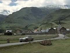 Bond ve Švýcarsku