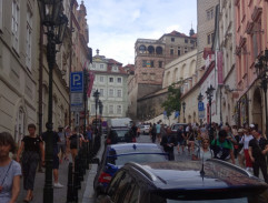 ulica v Prahe 2