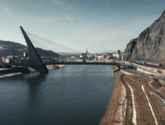 Most přes řeku