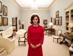 Natalie Portman jde netuctové první dámě Jackie až na dřeň