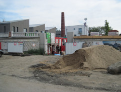 Továrna Lachaumů