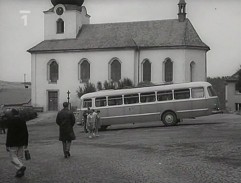 Varga jde k autobusu