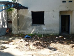 pred stávkovou kanceláriou