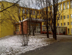 Škola