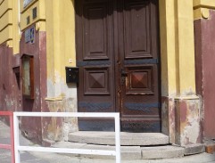 vchod konzervatória