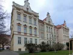 Gymnázium Hradec