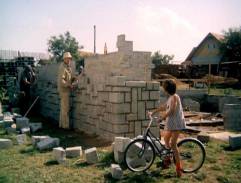 1. Chudák dědeček