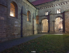 Villon a kumpáni jdou do kláštera