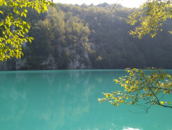 Jezero Kaledurovac. 