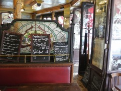 V restauraci
