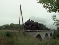 Vlak na mostě