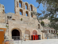 Krádež antické hlavy