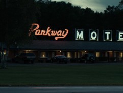 Parkway Motel