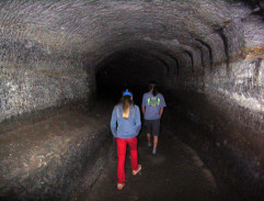 Útěk podzemní chodbou