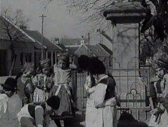 U sochy sv. Jana Nepomuckého