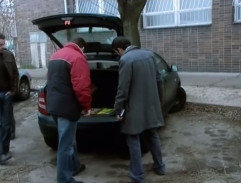 S01E03 Chladnokrvne
