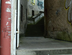 2. Vzdor