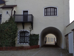 Průjezd