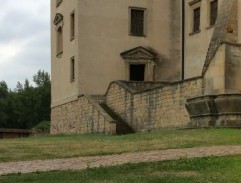 Jánošík odchází ze zámku
