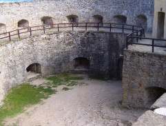 Hrad Stará Lubovňa - první nádvoří