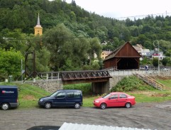 drevený most