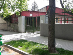 Brána na školní dvůr