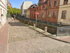 8. Láska