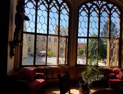 Velké okno na zámku krále Ľudovíta