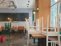 Schůzka v kavárně