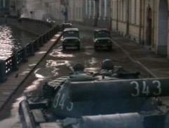 Tank u kanálu v Petrohradu