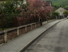 pri dome pani Českej