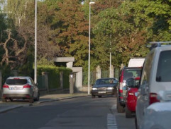 Ulice, kde bydlí Holanovi