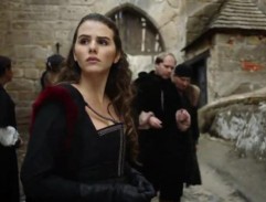 Vera přijíždí do města 2