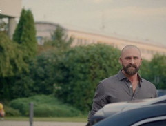 Maxa zablokovalo iné auto