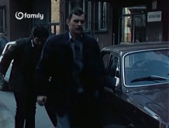 pred domom Vilmy Kasalovej