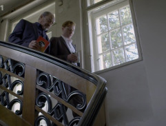 Vašátko a Ing. Švec na schodech