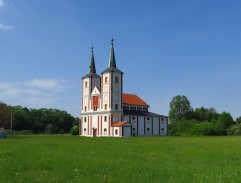 kostel v Podlažicích