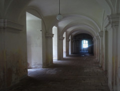 I. Noc hadů