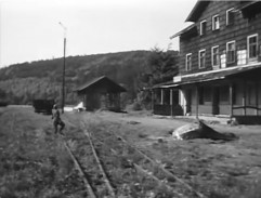 Opuštěné nádraží