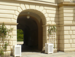 Brána zámku
