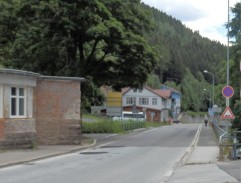 10. Lovci