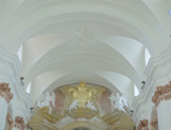 strop kostola