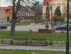 Pohled z hospody na náměstí