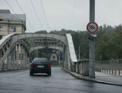 Na Sýkorově mostě