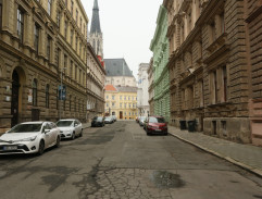 Ulice, kde bydlí Starablažková