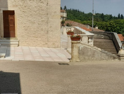 Venkovský kostelík 