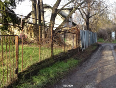 pražská ulica na periférií