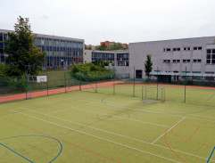 Fotbal ve škole