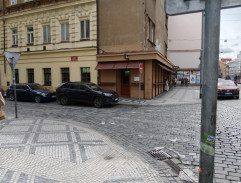 Odchod z divadla