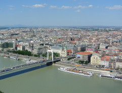 V Budapešti